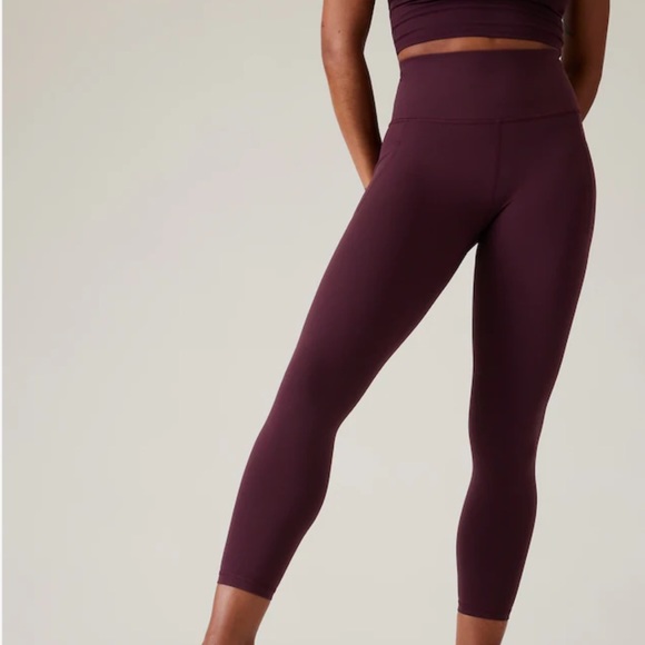ATHLETA NWT salutation stash pocked leggings - Picture 2 of 5